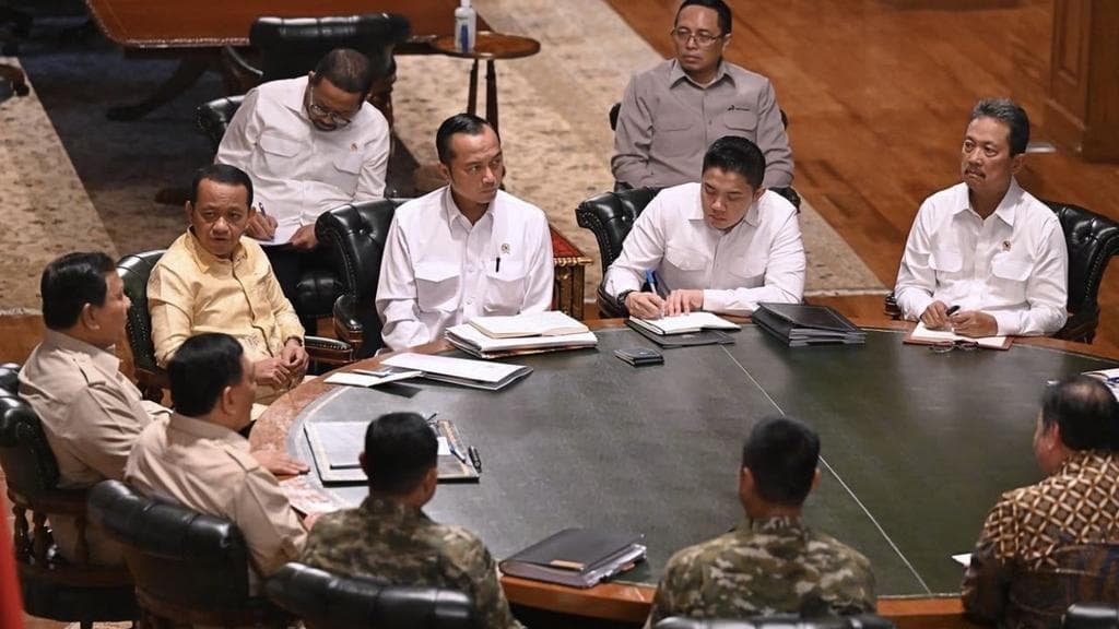 Di Balik Pintu Tertutup Hambalang: Strategi Prabowo dan Para Menteri Hadapi Tantangan Pangan dan Energi