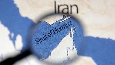 Selat Hormuz yang Bergejolak: Kisah Tiga WNI yang Hilang di Tengah Badai Konflik