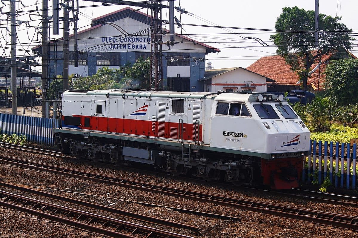 Kisah Pilu di Rel Bekasi: Satu Nyawa Melayang dan Pertanyaan Besar tentang Keselamatan Publik