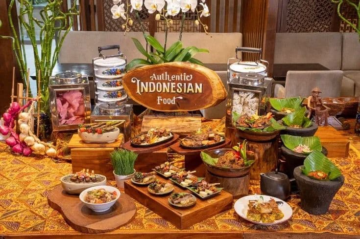 Mengarungi Gelombang Industri Kuliner: Kisah Sukses dan Jurang yang Harus Dilewati